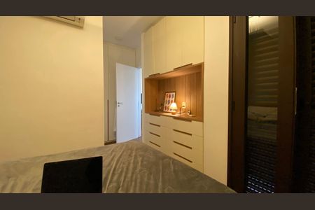 Apartamento à venda com 2 quartos, 60m² em Vila Madalena, São Paulo
