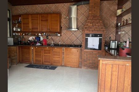 Casa à venda com 3 quartos, 214m² em Maravista, Niterói