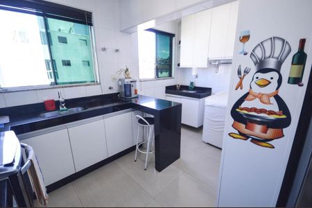 Apartamento à venda com 178m², 3 quartos e 3 vagas