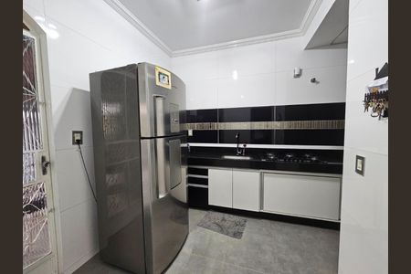Casa à venda com 139m², 3 quartos e 2 vagas