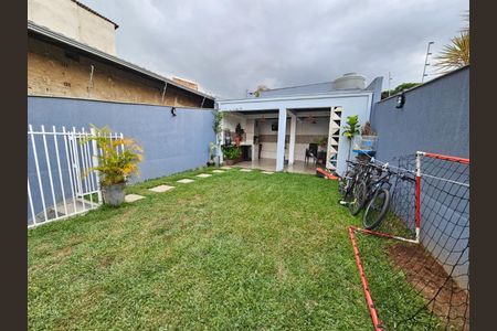 Casa à venda com 139m², 3 quartos e 2 vagas