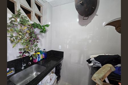 Casa à venda com 139m², 3 quartos e 2 vagas