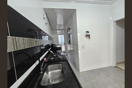 Casa à venda com 139m², 3 quartos e 2 vagas