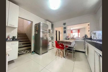 Casa à venda com 498m², 5 quartos e 6 vagas