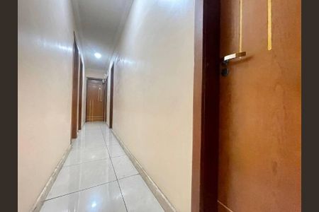 Casa à venda com 498m², 5 quartos e 6 vagas