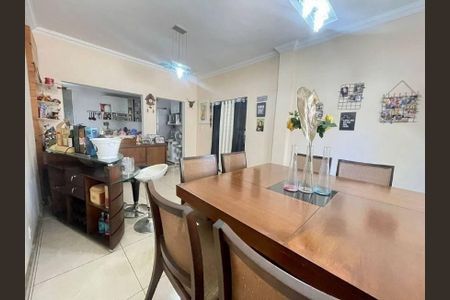 Casa à venda com 5 quartos, 498m² em Santa Rosa, Belo Horizonte