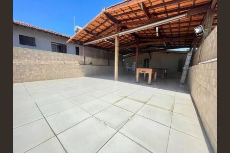Casa à venda com 498m², 5 quartos e 6 vagas