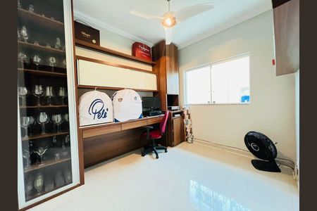 Casa à venda com 3 quartos, 180m² em Jardim Atlântico, Belo Horizonte