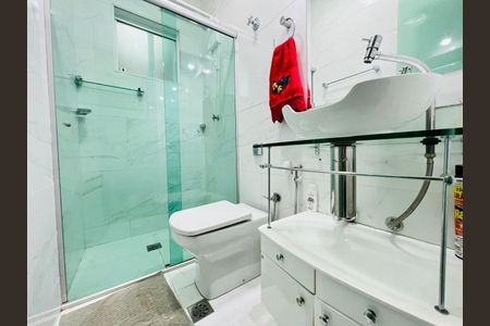 Casa à venda com 180m², 3 quartos e 2 vagas