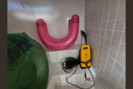 Casa à venda com 211m², 3 quartos e 4 vagas