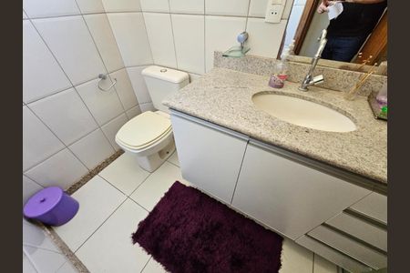 Casa à venda com 211m², 3 quartos e 4 vagas