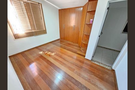 Casa à venda com 3 quartos, 211m² em Itapoã, Belo Horizonte