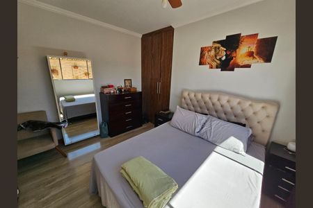 Casa à venda com 180m², 3 quartos e 2 vagas