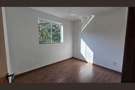 Apartamento à venda com 2 quartos, 55m² em Planalto, Belo Horizonte