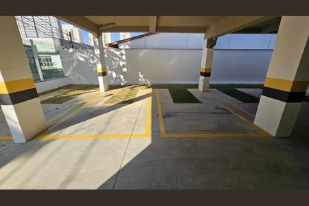 Apartamento à venda com 2 quartos, 55m² em Planalto, Belo Horizonte