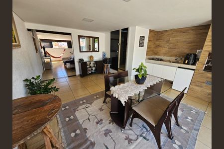 Casa à venda com 3 quartos, 100m² em Jardim Atlântico, Belo Horizonte