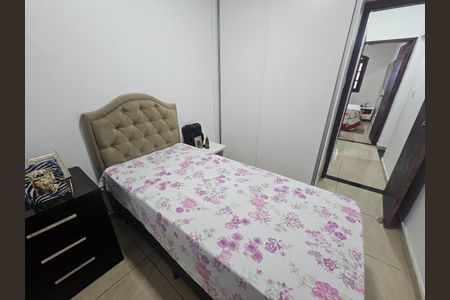 Casa à venda com 100m², 3 quartos e 1 vaga