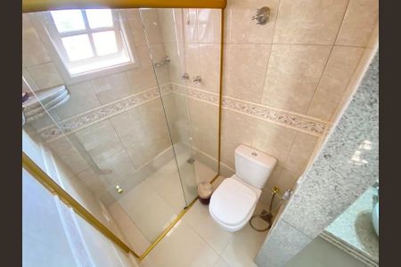 Casa à venda com 342m², 5 quartos e 4 vagas