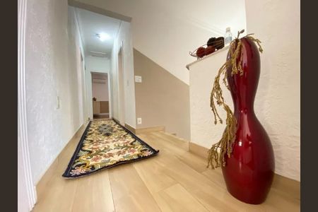 Casa à venda com 342m², 5 quartos e 4 vagas