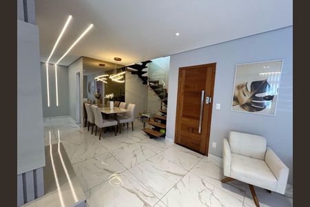 Apartamento à venda com 3 quartos, 188m² em Heliópolis, Belo Horizonte
