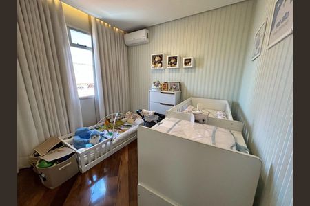Apartamento à venda com 188m², 3 quartos e 2 vagas