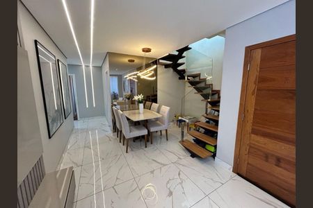 Apartamento à venda com 3 quartos, 188m² em Heliópolis, Belo Horizonte