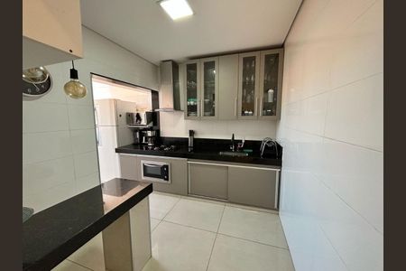 Apartamento à venda com 188m², 3 quartos e 2 vagas
