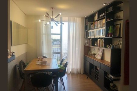 Apartamento à venda com 2 quartos, 65m² em Jardim Prudência, São Paulo
