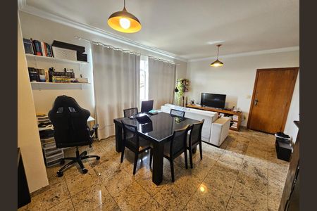 Apartamento à venda com 3 quartos, 124m² em Planalto, Belo Horizonte