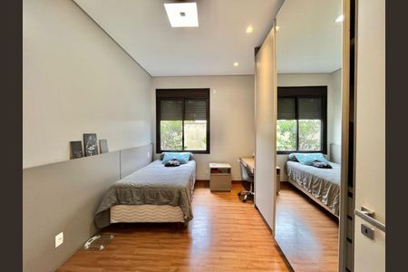 Casa à venda com 4 quartos, 361m² em Trevo, Belo Horizonte