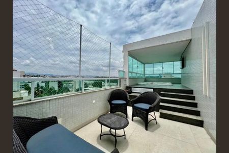Apartamento à venda com 292m², 3 quartos e 4 vagas