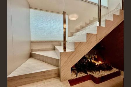 Apartamento à venda com 292m², 3 quartos e 4 vagas