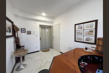 Apartamento à venda com 187m², 4 quartos e 8 vagas