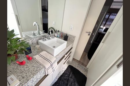 Apartamento à venda com 187m², 4 quartos e 8 vagas