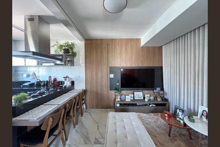 Apartamento à venda com 187m², 4 quartos e 8 vagas