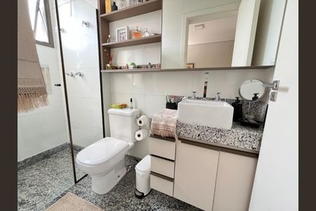 Apartamento à venda com 187m², 4 quartos e 8 vagas