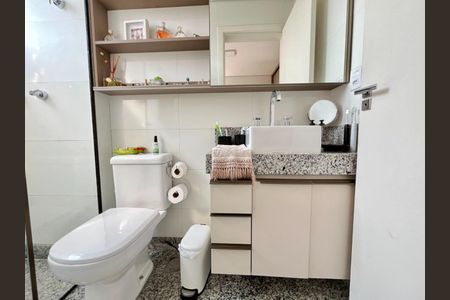 Apartamento à venda com 187m², 4 quartos e 8 vagas