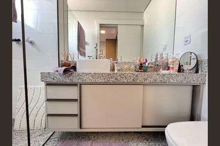 Apartamento à venda com 187m², 4 quartos e 8 vagas
