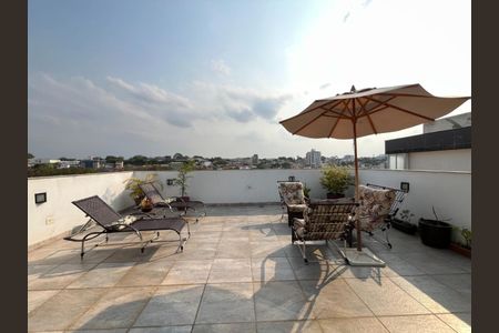 Apartamento à venda com 187m², 4 quartos e 8 vagas