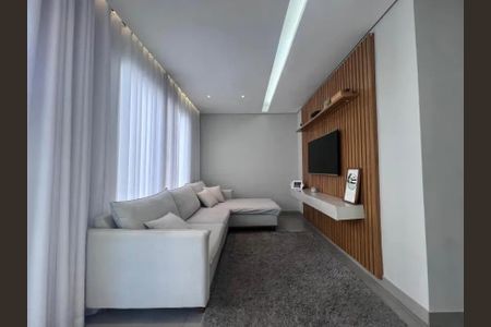 Casa à venda com 4 quartos, 360m² em São João Batista, Belo Horizonte