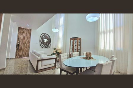 Sala de casa de condomínio à venda com 5 quartos, 239m² em Lindolfo do C Viana, Lagoa Santa