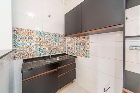 Apartamento à venda com 80m², 2 quartos e 1 vaga Apartamento à venda com 80m², 2 quartos e 1 vagaCozinha