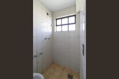 Casa à venda com 500m², 5 quartos e 4 vagasBanheiro da Suíte 2