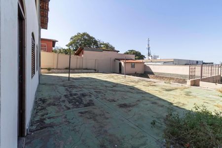 Casa à venda com 500m², 5 quartos e 4 vagasQuintal