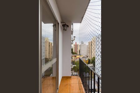 Sacada de apartamento à venda com 2 quartos, 60m² em Jardim Umarizal, São Paulo