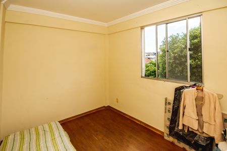 Quarto de apartamento para alugar com 2 quartos, 48m² em Jaqueline, Belo Horizonte