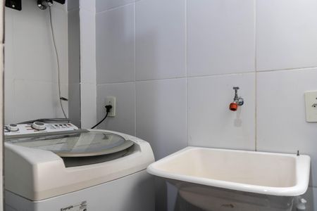 Apartamento à venda com 65m², 2 quartos e 1 vaga Apartamento à venda com 65m², 2 quartos e 1 vagaÁrea de Serviço