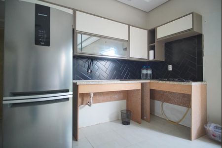 Sala/Cozinha de apartamento para alugar com 2 quartos, 85m² em Navegantes, Porto Alegre
