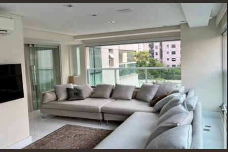 Apartamento à venda com 3 quartos, 335m² em Vila Uberabinha, São Paulo