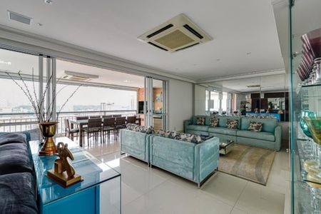 Apartamento à venda com 202m², 3 quartos e 4 vagas